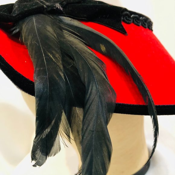Whittall & Shon Red and Black Hat Vintage 1980s main image 4